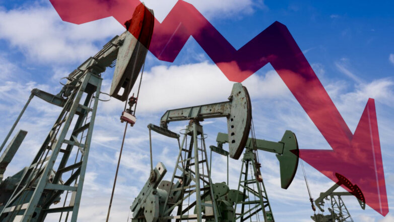 Цена нефти Brent достигла почти годового минимума