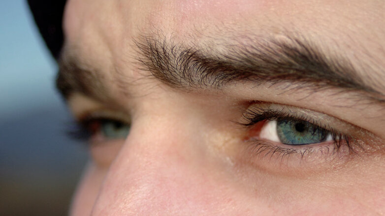 Качество зрения: причины подергивания глаз назвали врачи