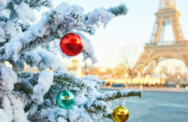 В Париже отменили новогодние мероприятия на Елисейских Полях