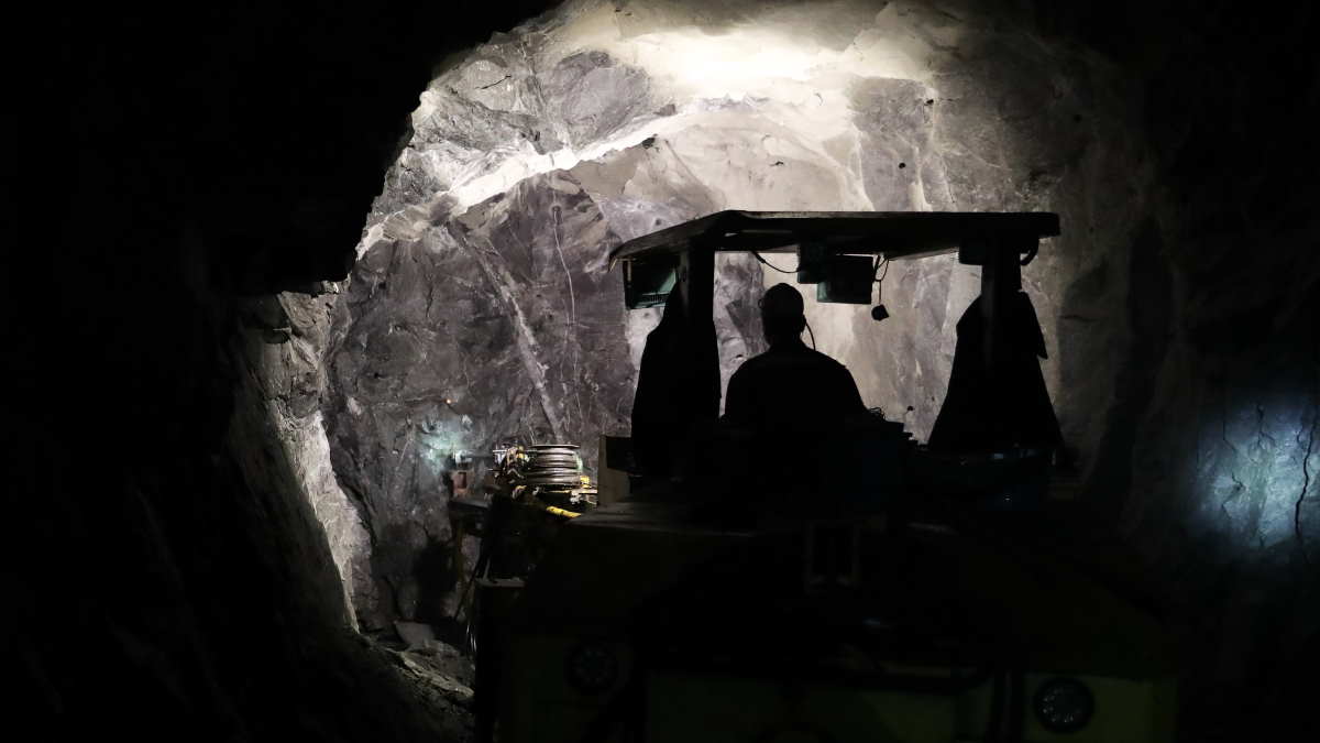 Названа предварительная причина ЧП на шахте имени Рубана в Кузбассе