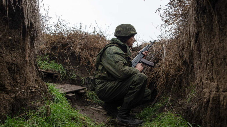 В ЛНР открыли ответный огонь по позициям украинских ВС после гибели ополченца