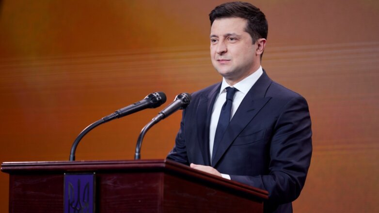 Зеленский внес в Раду законопроект об экономическом паспорте украинца