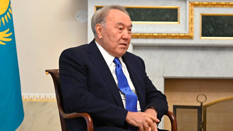 Сенат Казахстана одобрил отмену пожизненного председательства Назарбаева в Совбезе страны