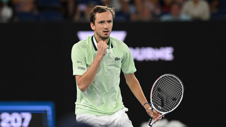 Россиянин Медведев обыграл аргентинца Баэса и вышел в четвертый круг US Open