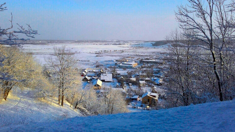 Усадьбы, рощи и экотропы: места под Петербургом для зимнего отдыха на природе