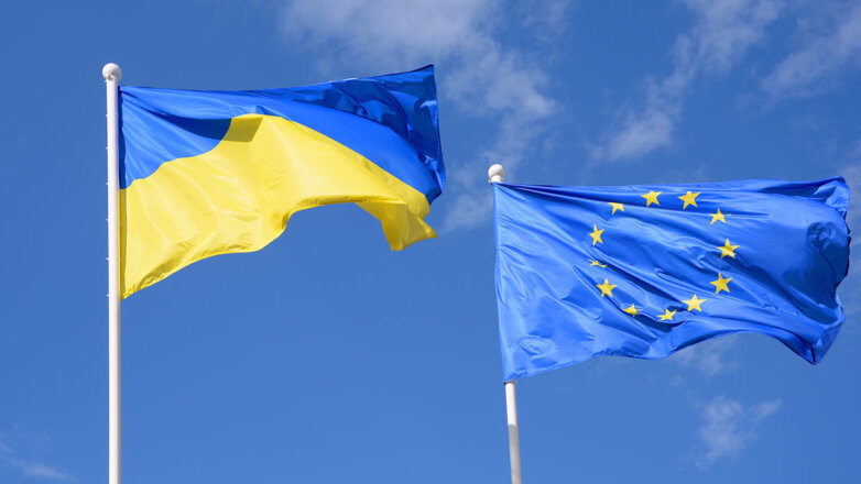 Евросоюз Украина флаги