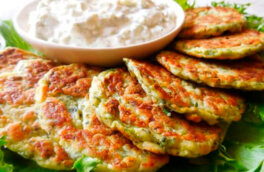 30 минут на кухне: кабачковые оладьи "Мюджвер" по-турецки