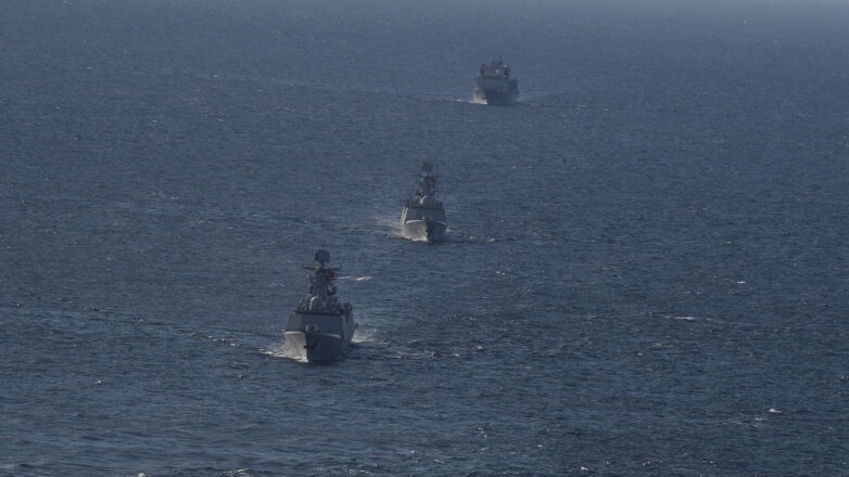 Отряд российских кораблей вышел в море для совместных учений с Китаем