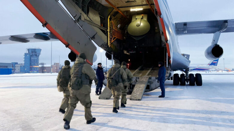 За сутки из Казахстана в Россию прибыли 40 самолетов с миротворцами ОДКБ на борту