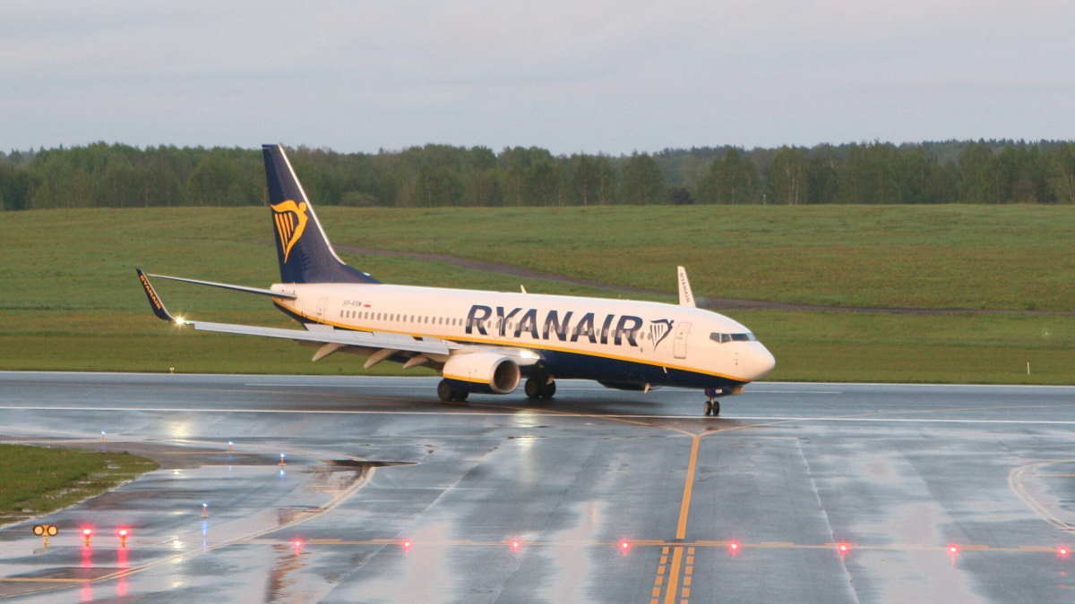Самолёт Ryanair