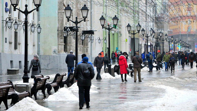 Жителей Москвы предупредили о "желтом" уровне погодной опасности