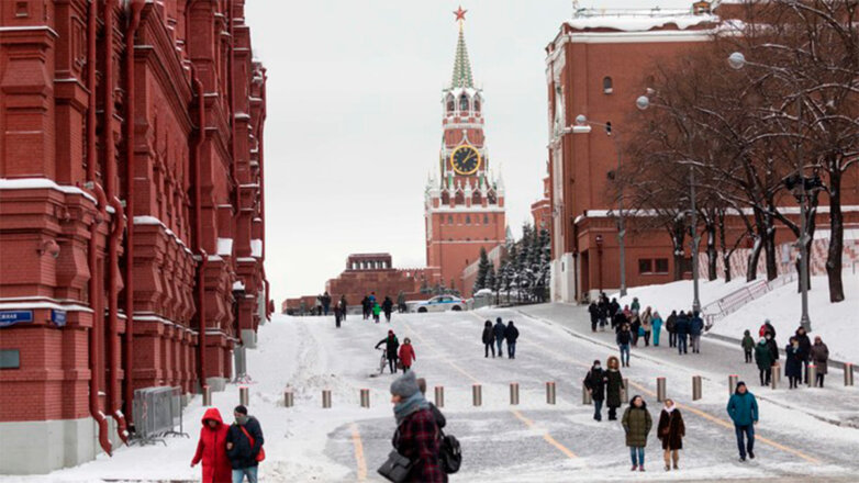 Индексация пенсий и маткапитала, защита должников: как изменится жизнь россиян в феврале