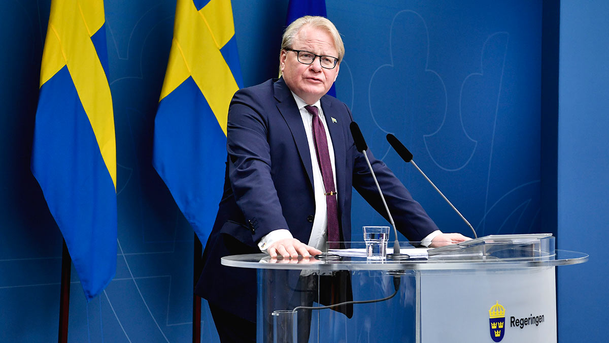 Глава Минобороны Швеции счел Россию угрозой