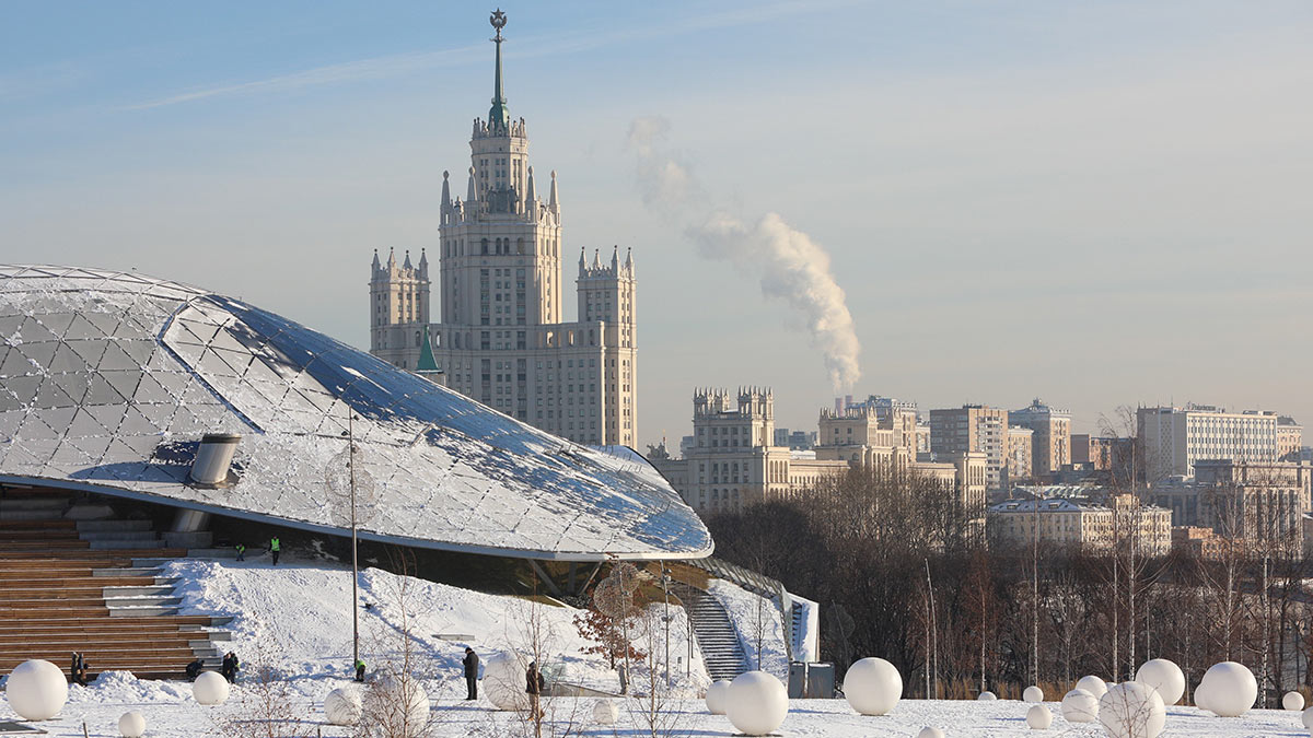 Синоптики предупредили москвичей о возможном падении атмосферного давления