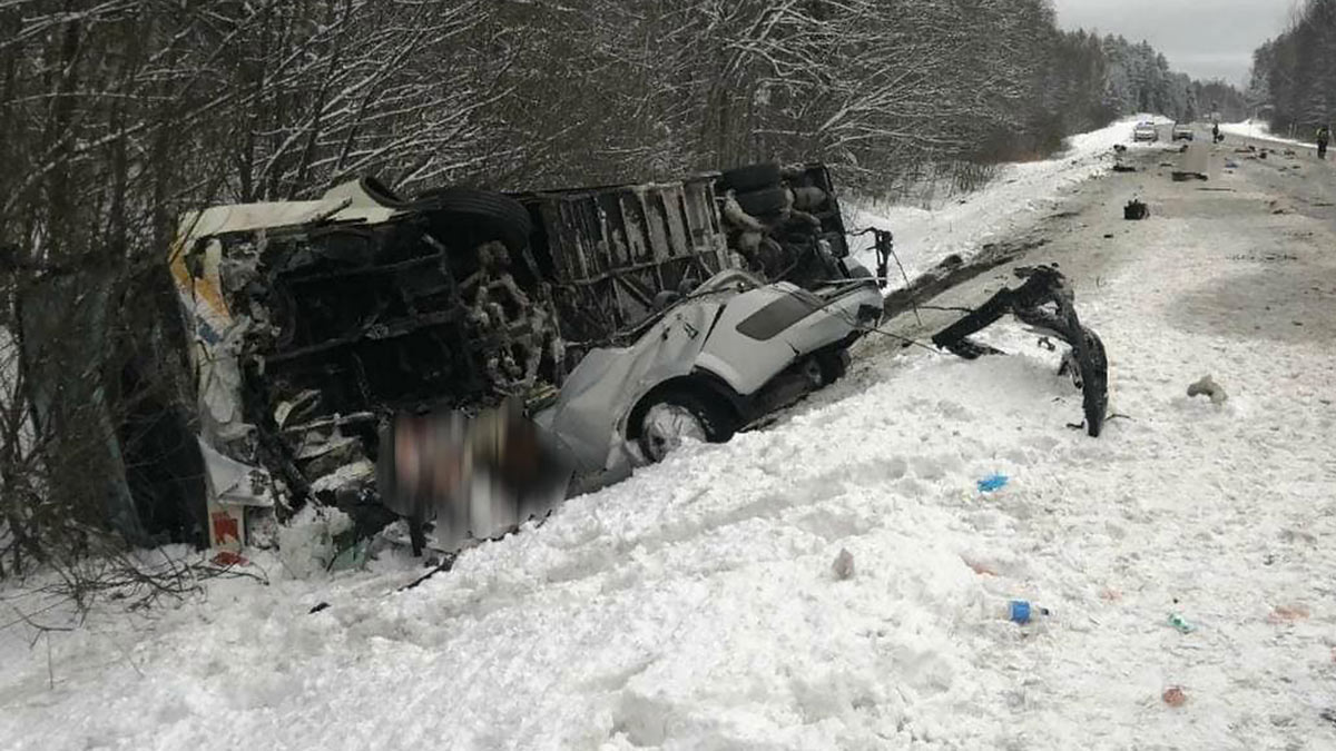 Граждане РФ пострадали в Белоруссии в аварии с экскурсионным автобусом