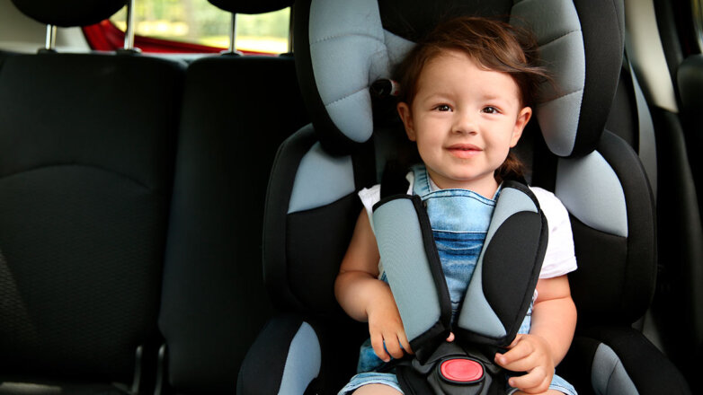 Как перевозить ребенка в автомобиле, чтобы не получить штраф: основные правила