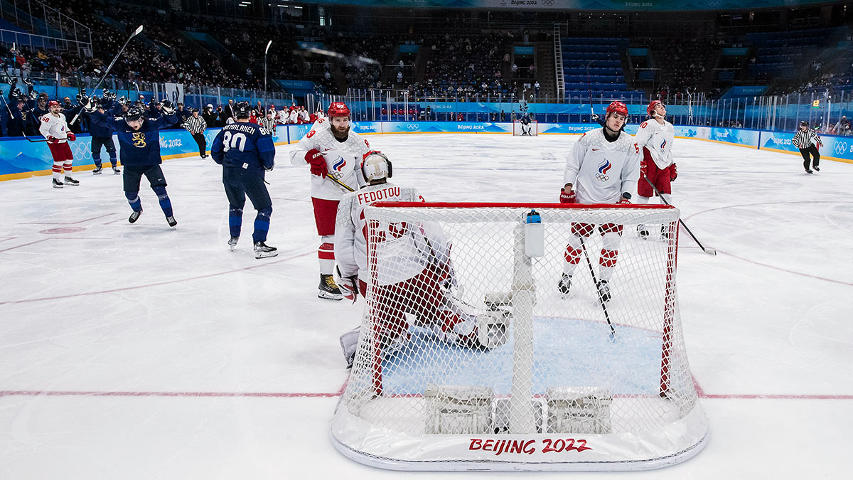 Россия против Финляндии по хоккею