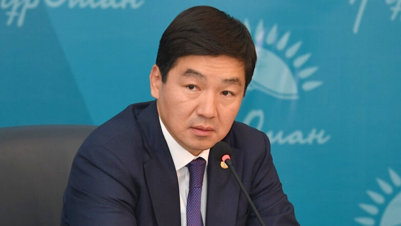 Первый зампредседателя правящей партии Казахстана "Нур Отан" подал в отставку