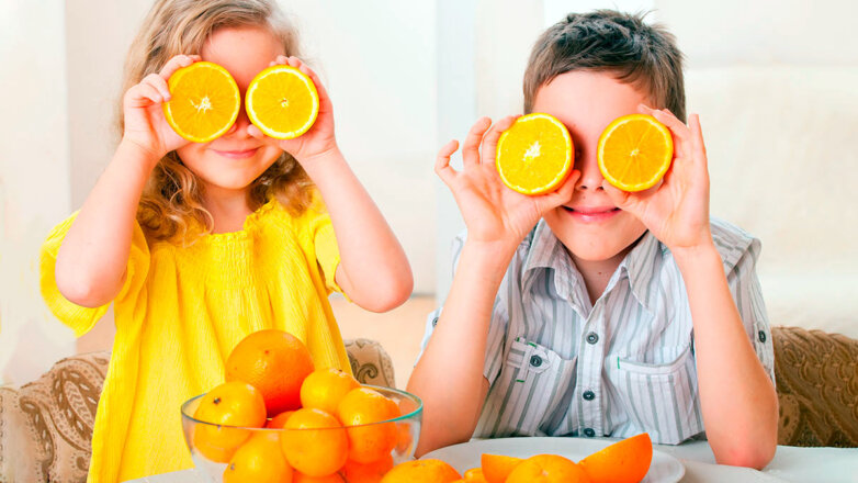 Качество зрения: какие фрукты и ягоды полезно есть для здоровья глаз