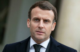 Восстановить контакт с Путиным "как можно скорее" надеется Макрон