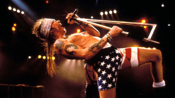 Монстр рока: 60 лет великому скандалисту и поп-идолу Экслу Роузу