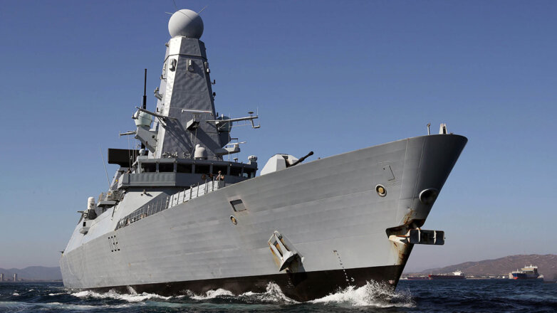 Великобритания планирует отправить в Средиземное и Черное моря боевые корабли