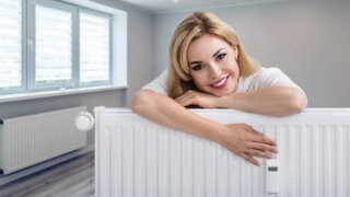 Как согреться, если в доме прохладно: 5 способов добавить и сохранить тепло
