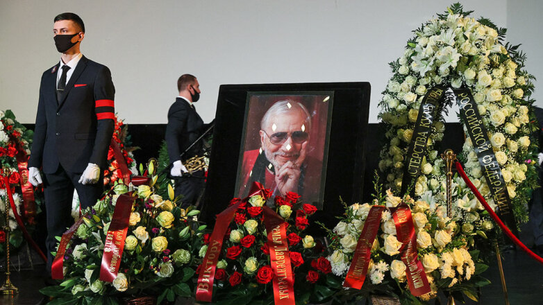 В Москве прошла церемония прощания с Виктором Мережко