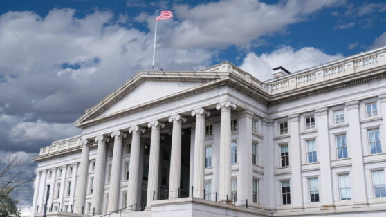 В США оценили успехи России и Китая в поиске замены доллару