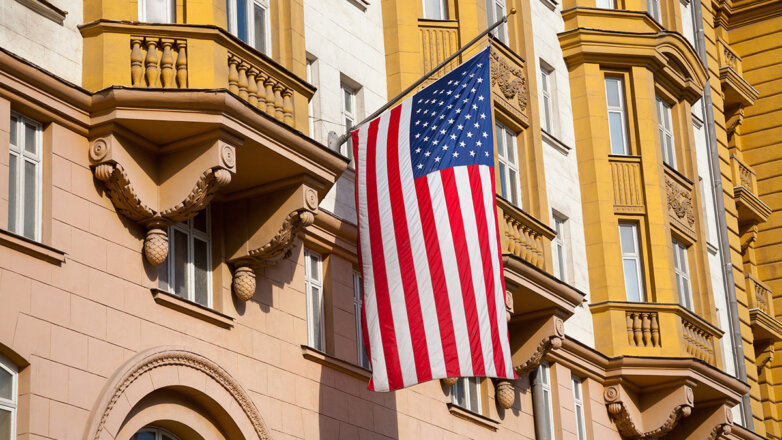 МИД РФ объявил двух сотрудников посольства США в Москве persona non grata
