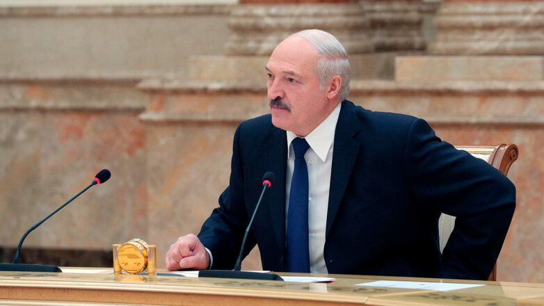 Лукашенко назвал диалог единственным путем возобновления отношений с Литвой