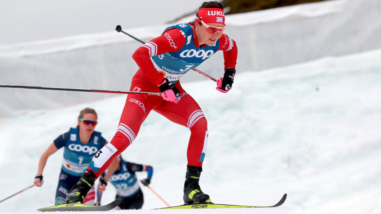 Сборная России выиграла олимпийскую золотую медаль в женской лыжной эстафете