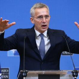 Столтенберг подтвердил планы НАТО усилить присутствие на востоке