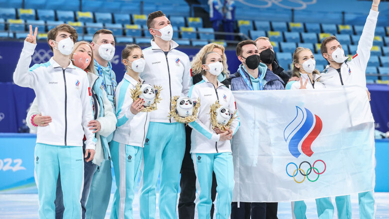 Награждение фигуристов на Олимпиаде перенесли из-за проблем с допинг-тестом у россиян