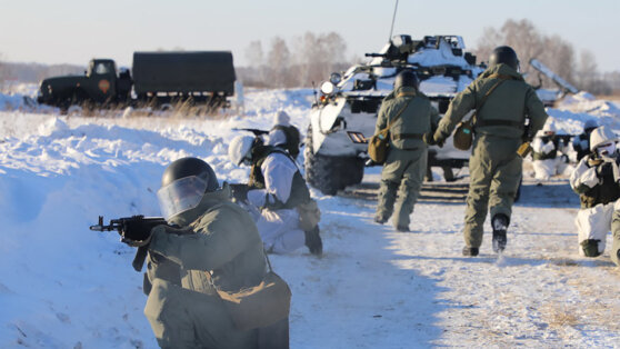 Минобороны показало видео взятия контроля над одним из аэродромов на Украине