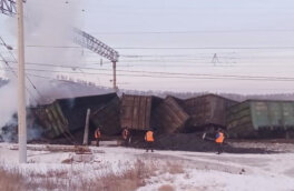 Вагон с углем сошел с рельсов на участке в Иркутской области