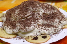 Как в детстве: рецепт знаменитого торта "Черепаха" из легких коржей и нежного крема