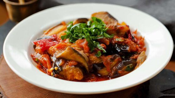 30 минут на кухне: баклажаны по-гречески