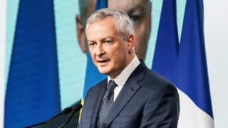Евросоюз 15 марта примет новый пакет санкций против России