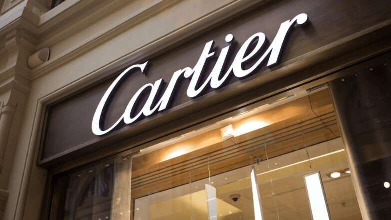 Ювелирный дом Cartier приостановил коммерческую деятельность в России