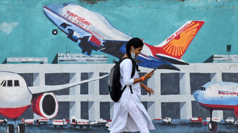Индия сняла ограничения на авиасообщение с Россией и другими странами