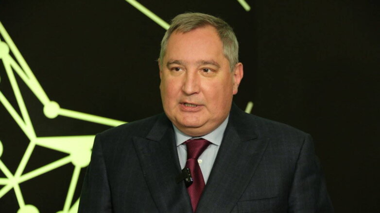 Рогозин пообещал создать российские группировки спутников связи и наблюдения