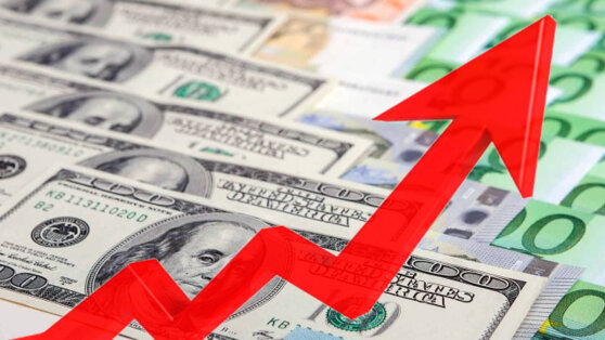 Рубль падает к доллару и евро