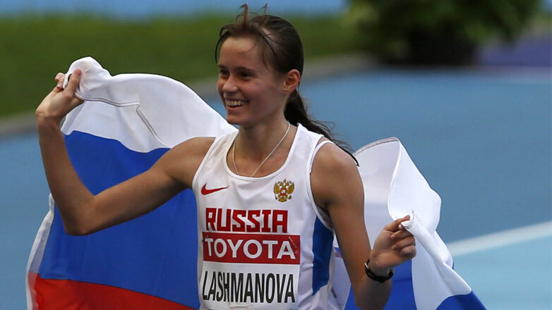 Российская легкоатлетка Елена Лашманова