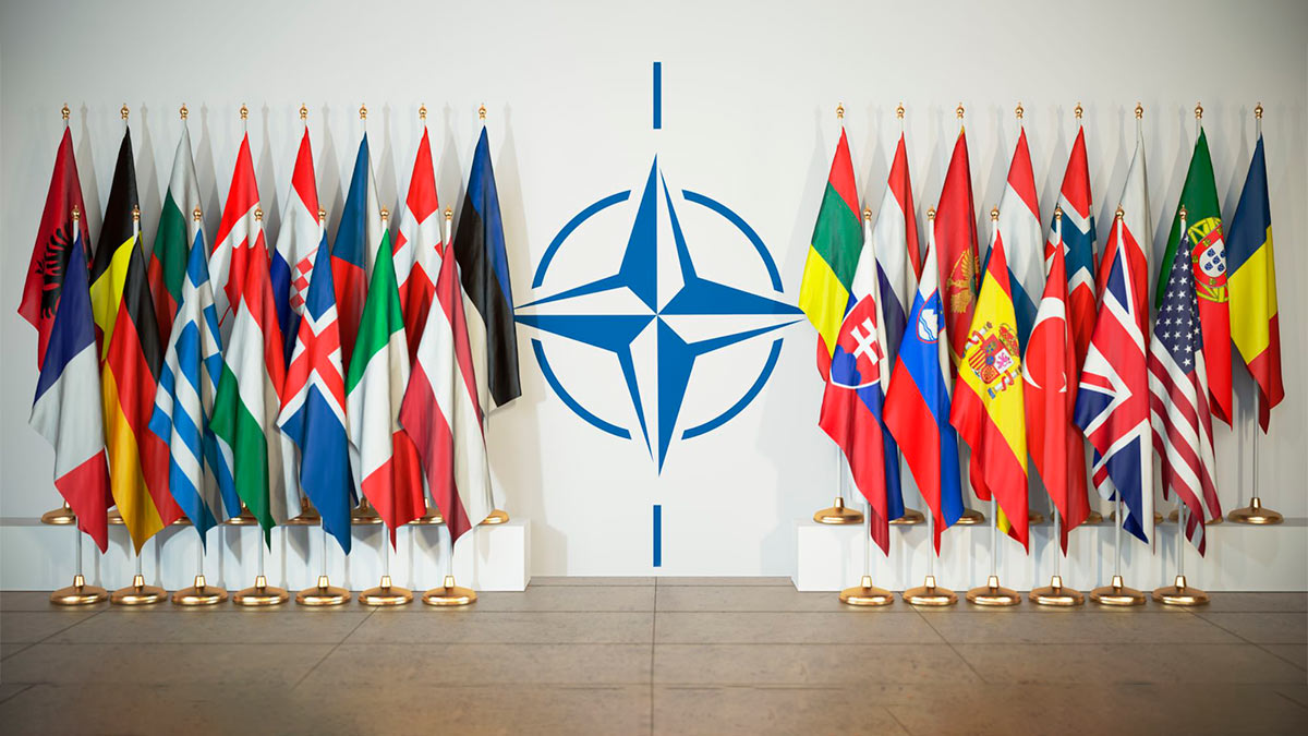 Министры обороны НАТО обсудили усиление восточного фланга