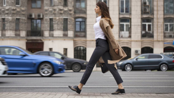 Чтобы прожить дольше: названо оптимальное количество шагов в день для долголетия