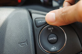 Как сэкономить топливо при использовании круиз-контроля: советы автомобилистам