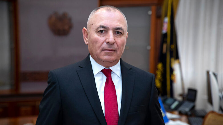 СМИ: в Армении задержали главу МЧС республики