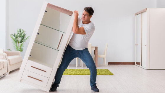 Встроенный, угловой, корпусной: как выбрать подходящий шкаф