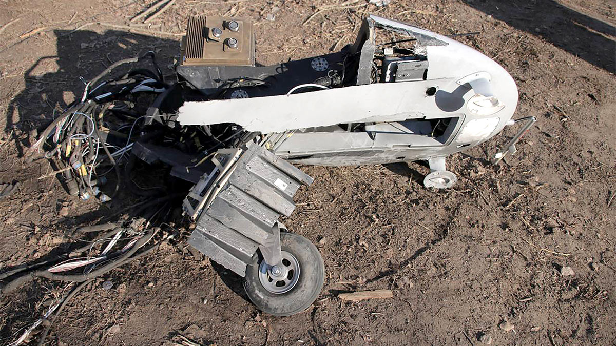 Обломки сбитого беспилотника Вооруженных сил Украины "Байрактар"